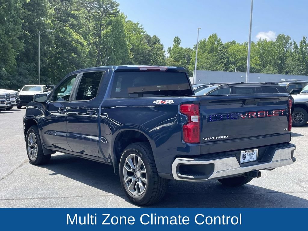 Used 2022 Chevrolet Silverado 1500 LT AWD/4WD image 6