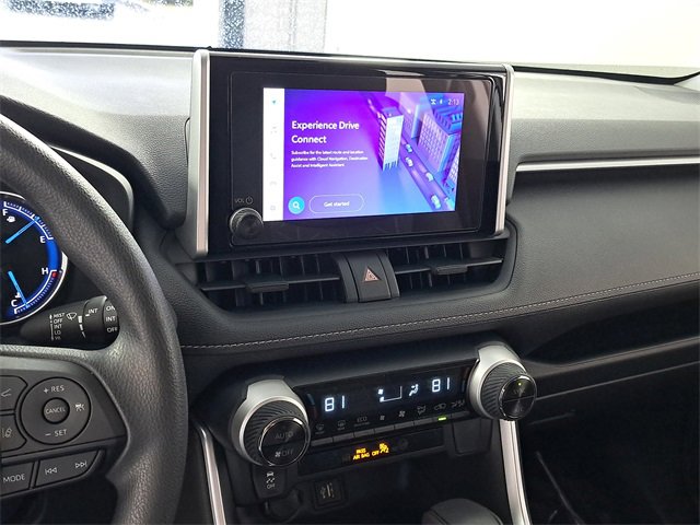 Used 2025 Toyota RAV4 XLE image 28