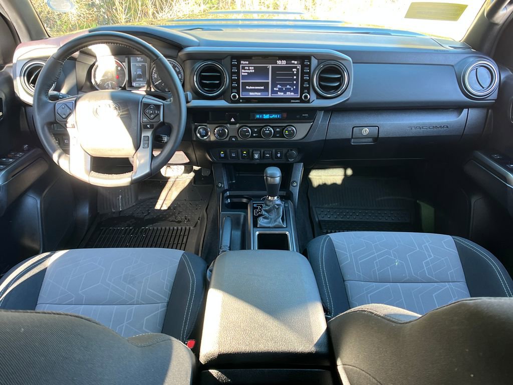 Used 2023 Toyota Tacoma TRD Sport w/ Technology Package image 13