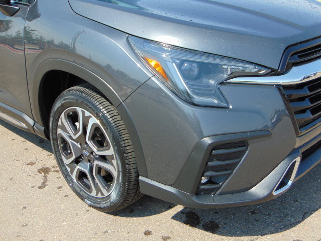 New 2026 Subaru Ascent Touring w/ Popular Package #2 AWD/4WD image 2