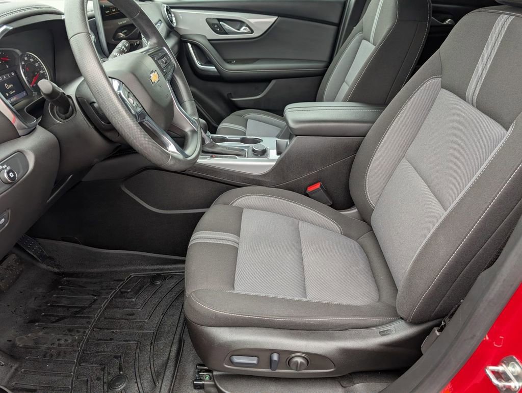 Used 2023 Chevrolet Blazer LT image 19