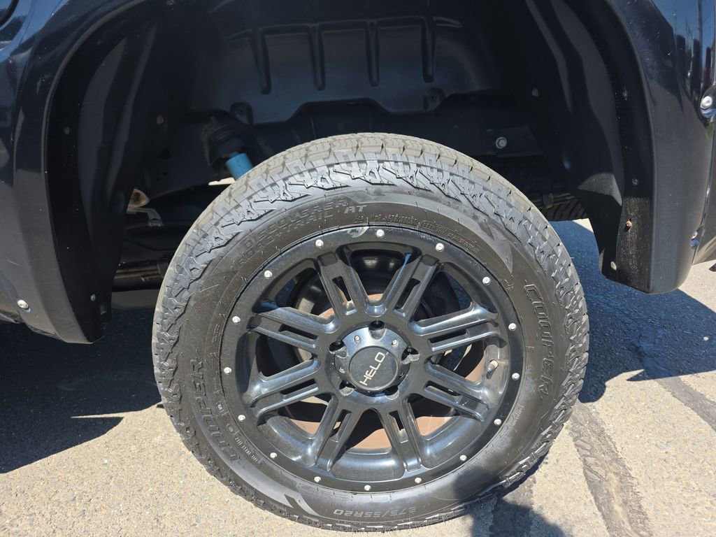 Used 2018 Toyota Tundra Limited w/ Limited Premium Package image 12