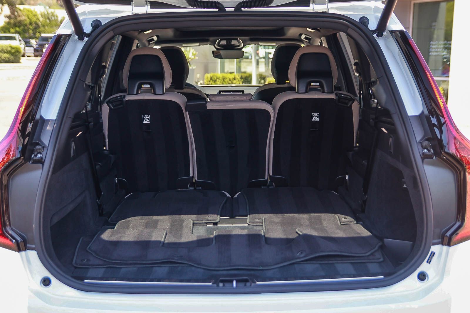 Certified 2026 Volvo XC90 B6 Plus AWD/4WD image 29