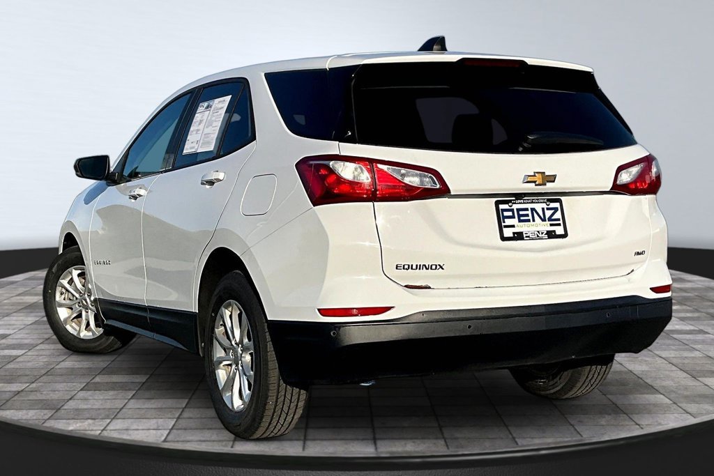 Used 2020 Chevrolet Equinox LS AWD/4WD image 4