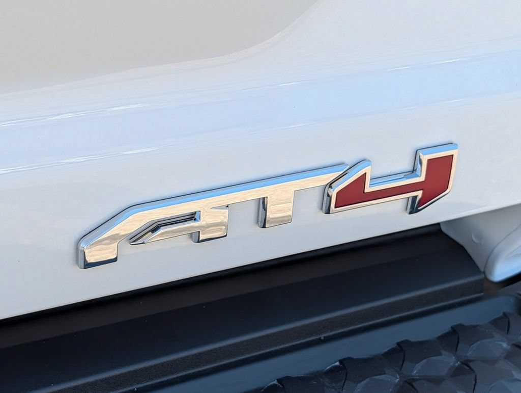 New 2026 GMC Canyon AT4 w/ Technology Plus Package AWD/4WD image 14