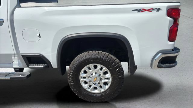 Used 2024 Chevrolet Silverado 2500 LTZ image 38