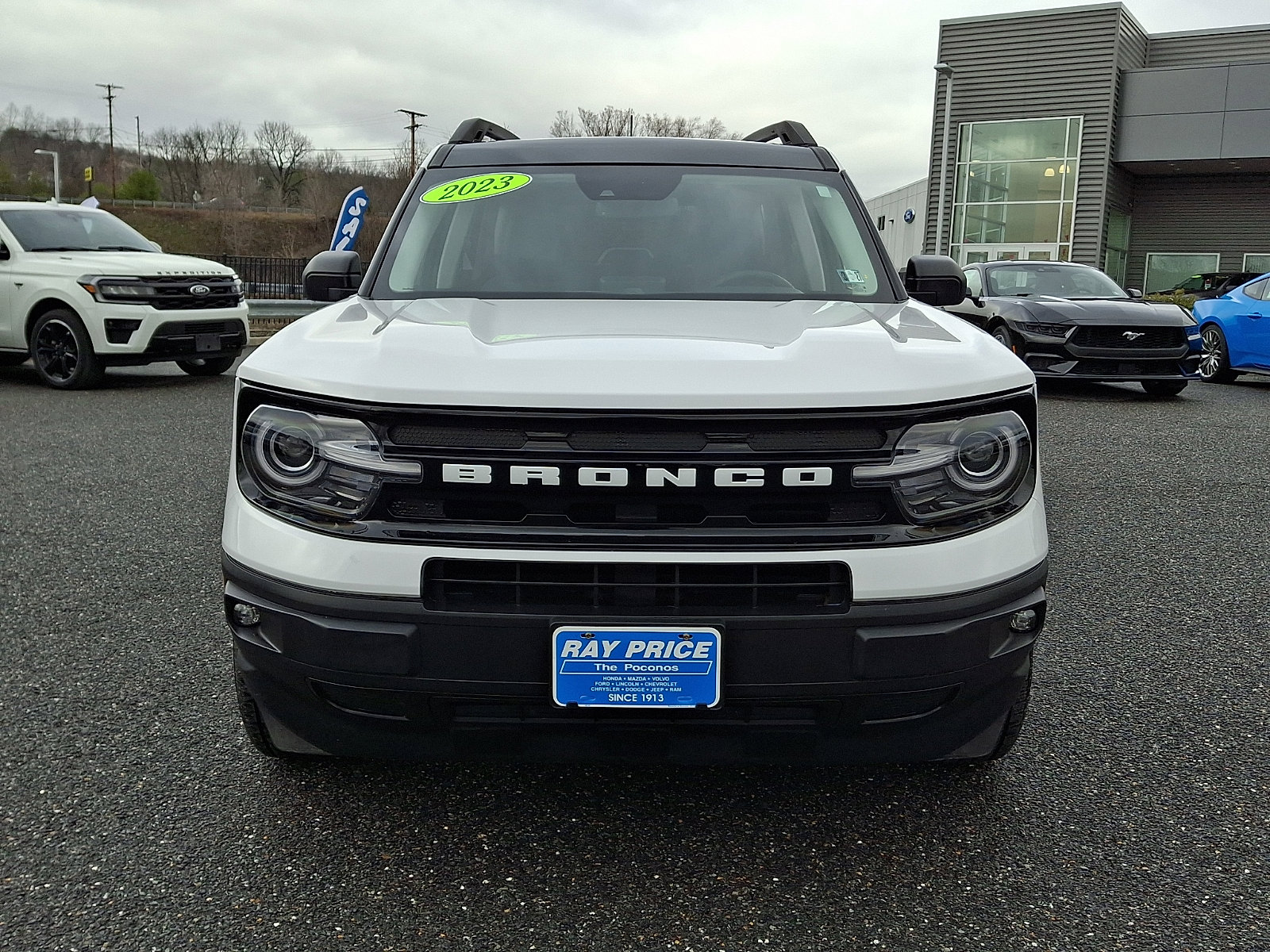 Certified 2023 Ford Bronco Sport Outer Banks w/ Tech Package AWD/4WD image 2
