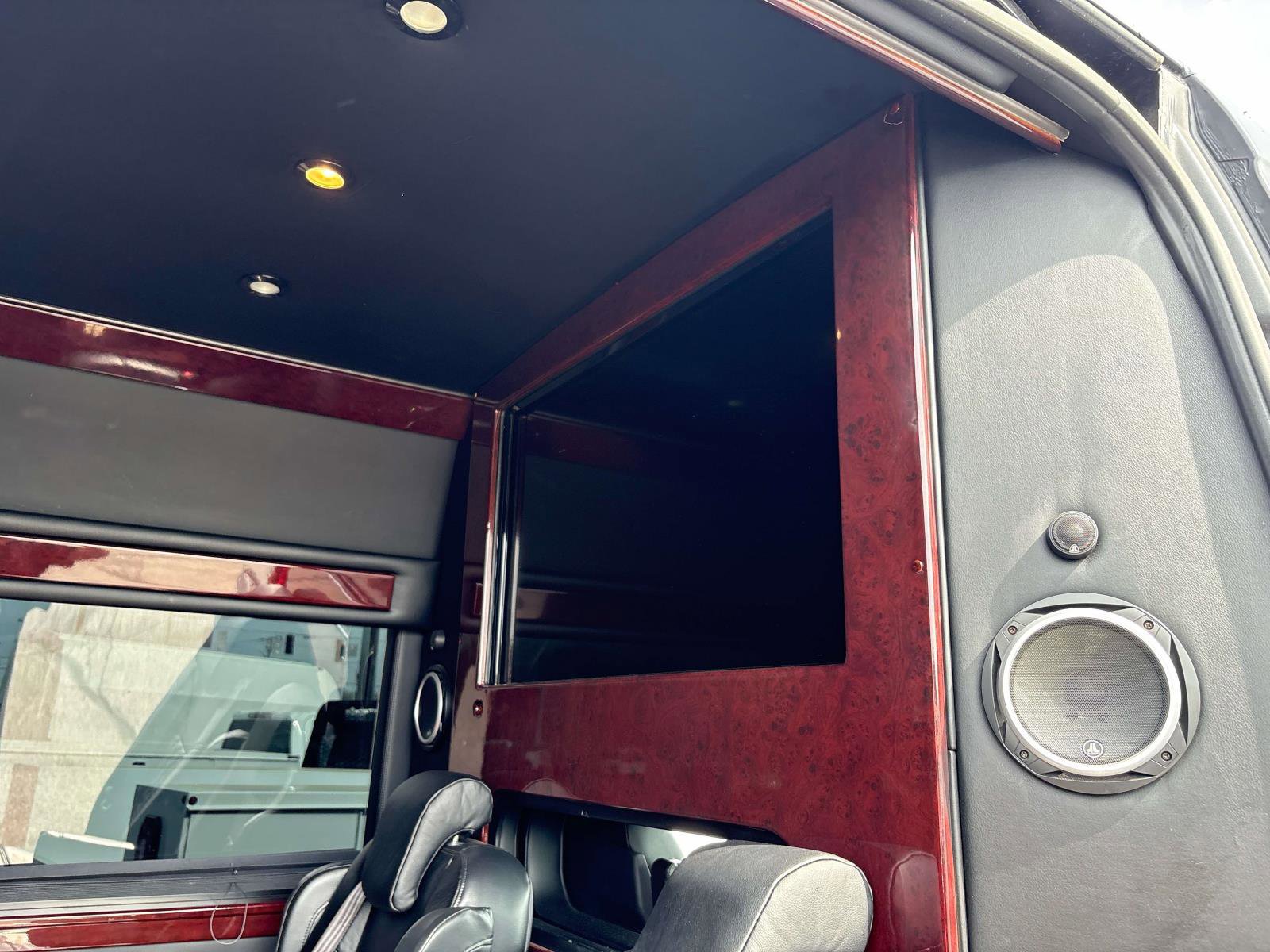 Used 2012 Mercedes-Benz Sprinter 2500 image 9
