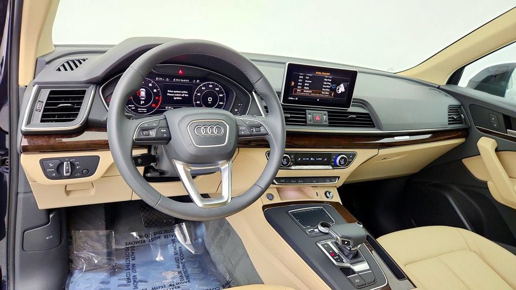 Used 2019 Audi Q5 2.0T Premium Plus w/ Premium Plus Package AWD/4WD image 13