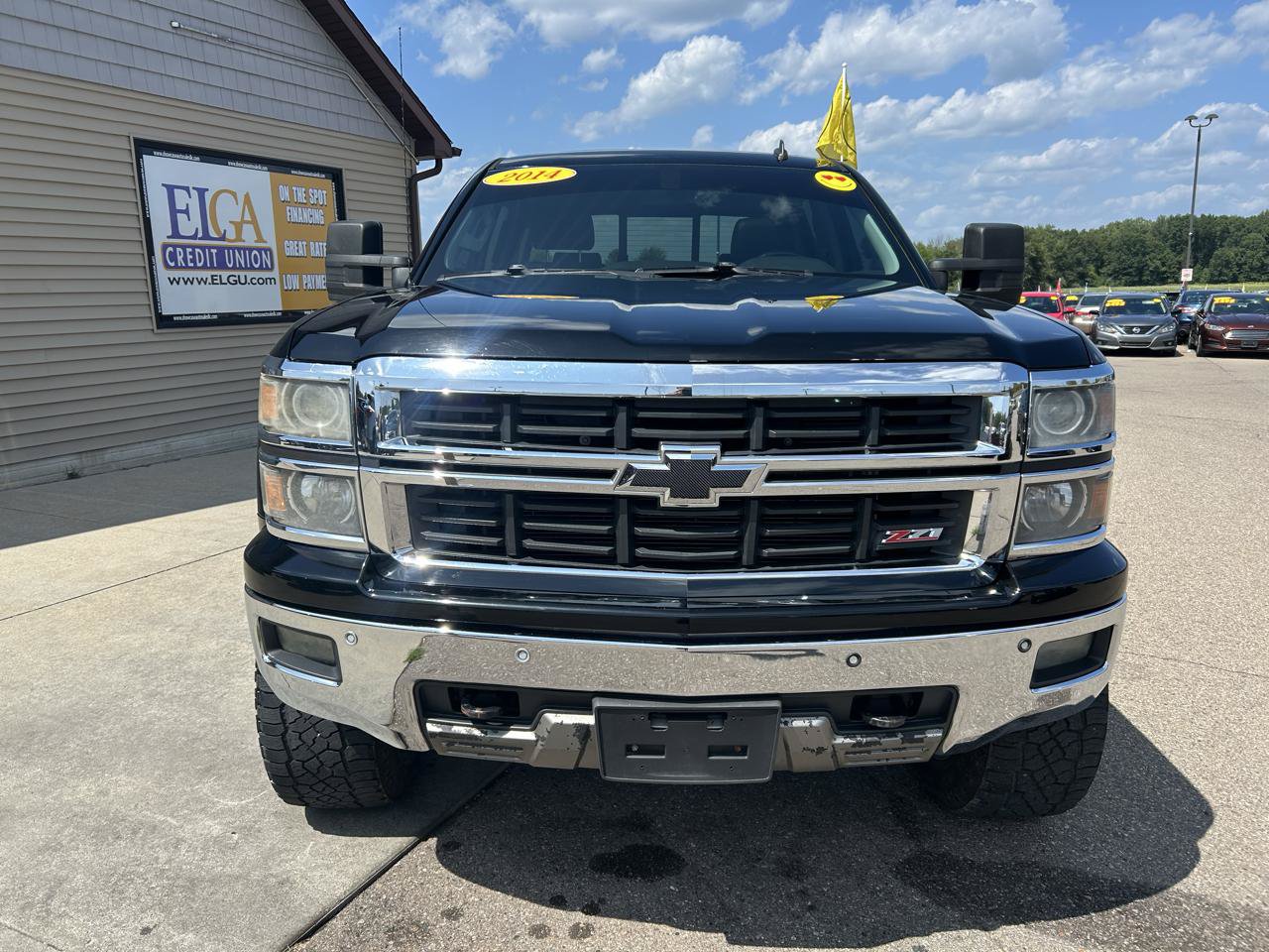 Used 2014 Chevrolet Silverado 1500 LTZ Z71 AWD/4WD image 2