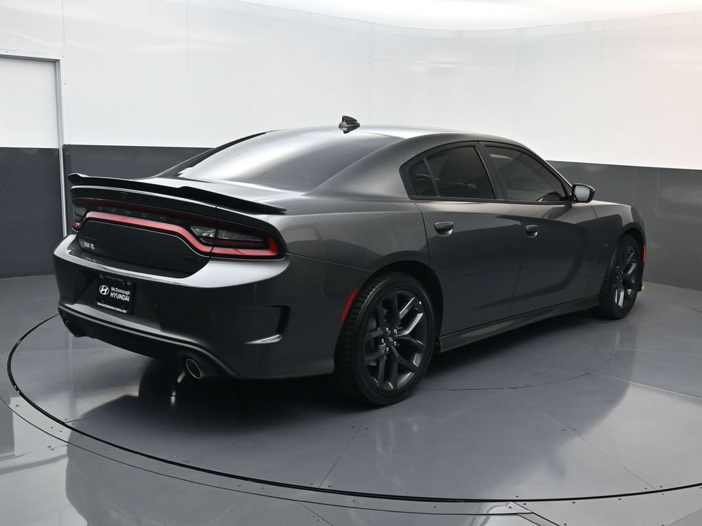 Used 2023 Dodge Charger R/T w/ Blacktop Package RWD image 3