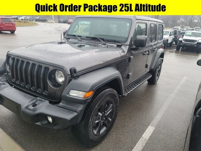 Used 2023 Jeep Wrangler Sport image 3