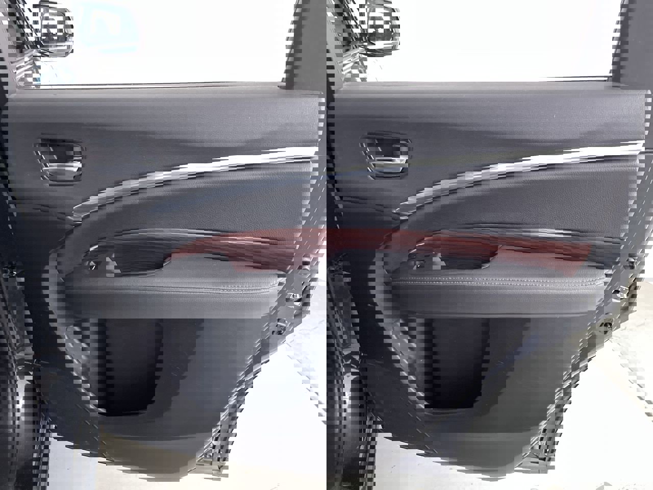 Used 2016 Acura MDX SH-AWD w/ Technology Package image 24