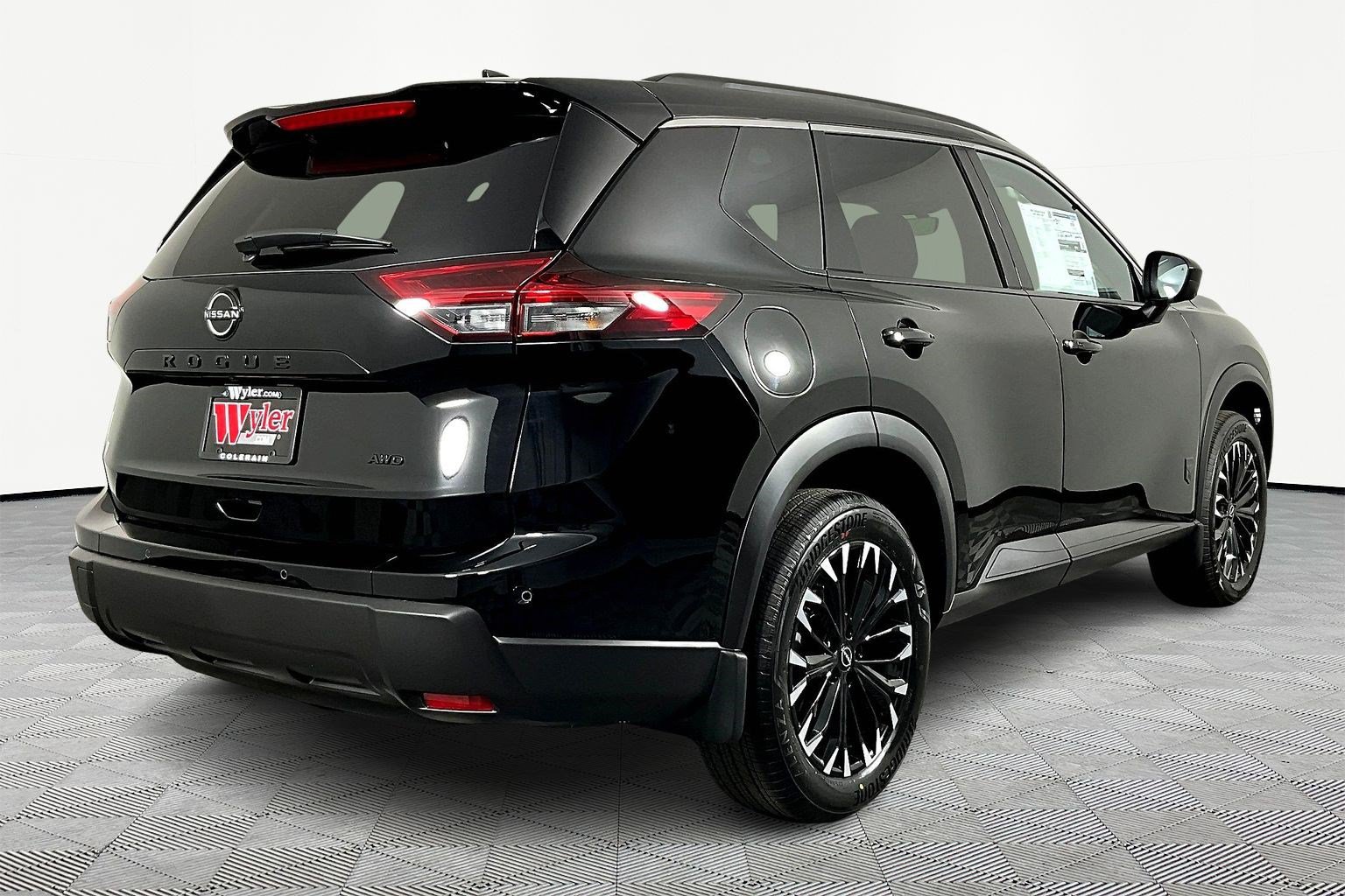 New 2026 Nissan Rogue Dark Armor AWD/4WD image 7