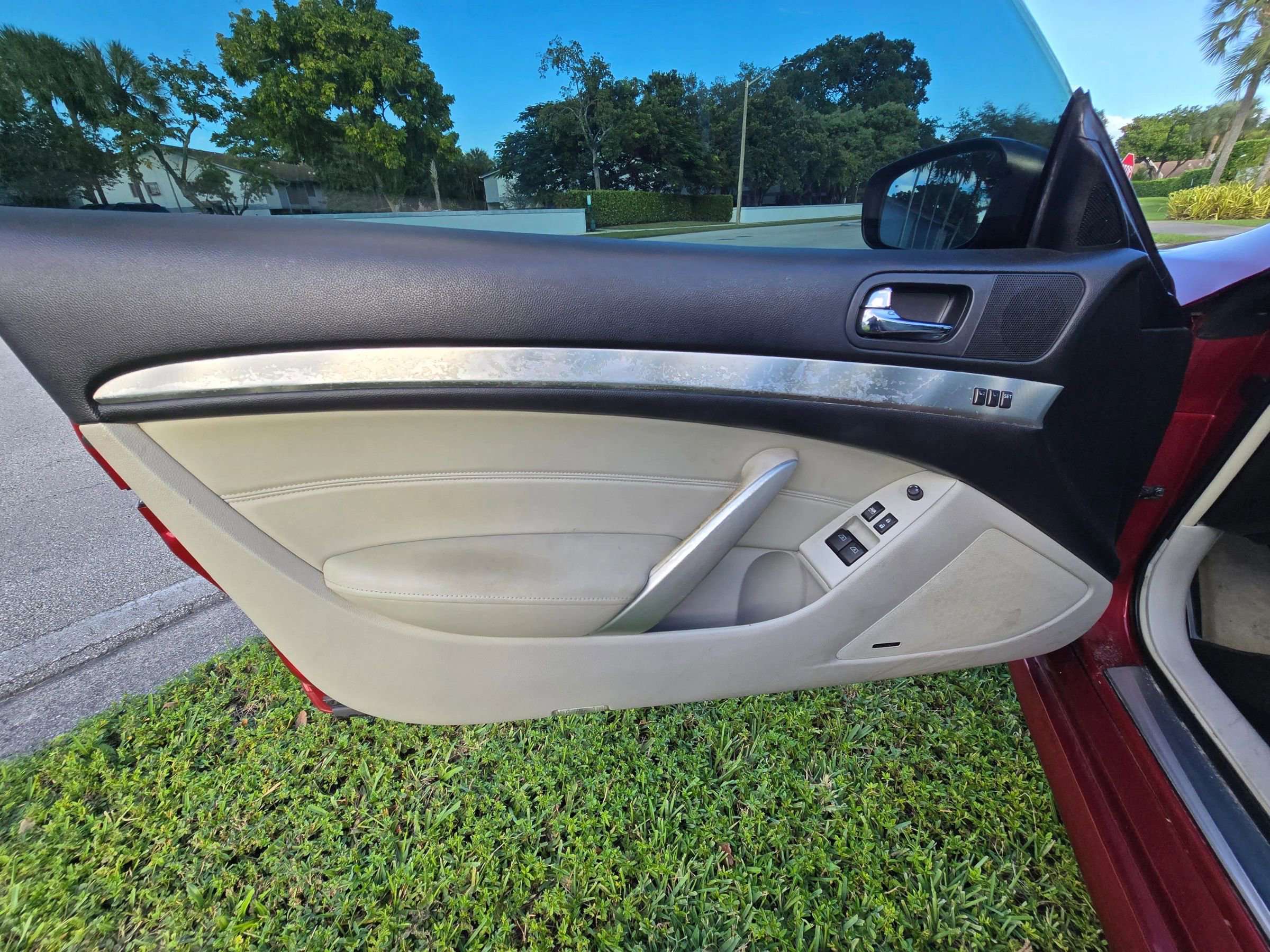 Used 2014 INFINITI Q60 Journey w/ Premium Package image 36