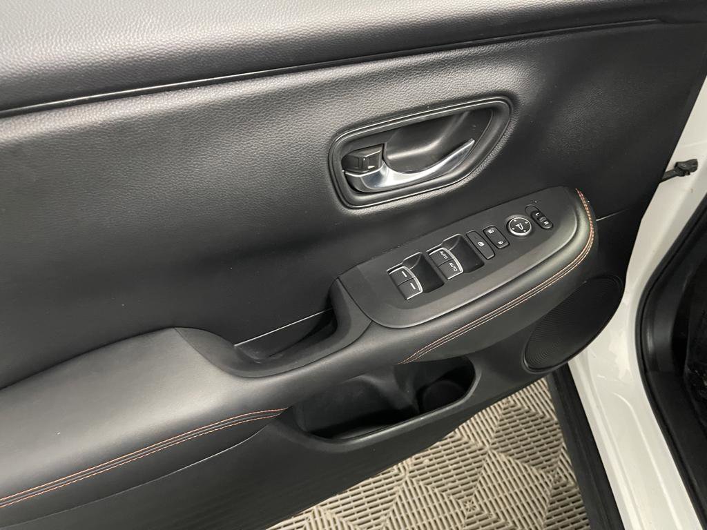 Used 2023 Honda HR-V Sport image 30