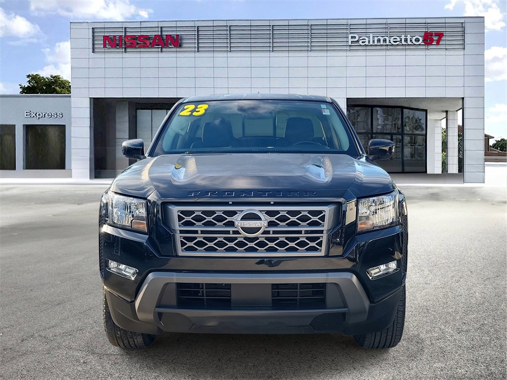 Certified 2023 Nissan Frontier SV w/ Technology Package image 2