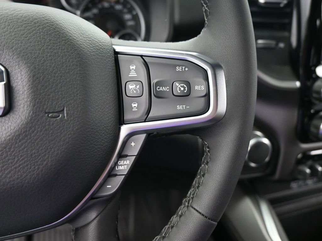 New 2026 RAM 1500 4x4 Crew Cab image 35