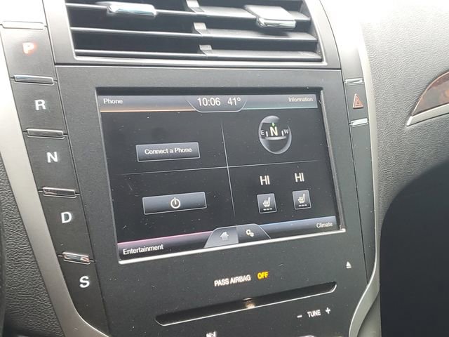 Used 2013 Lincoln MKZ FWD image 27