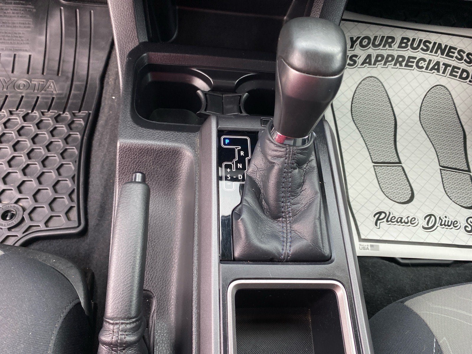Used 2021 Toyota Tacoma TRD Sport AWD/4WD image 12