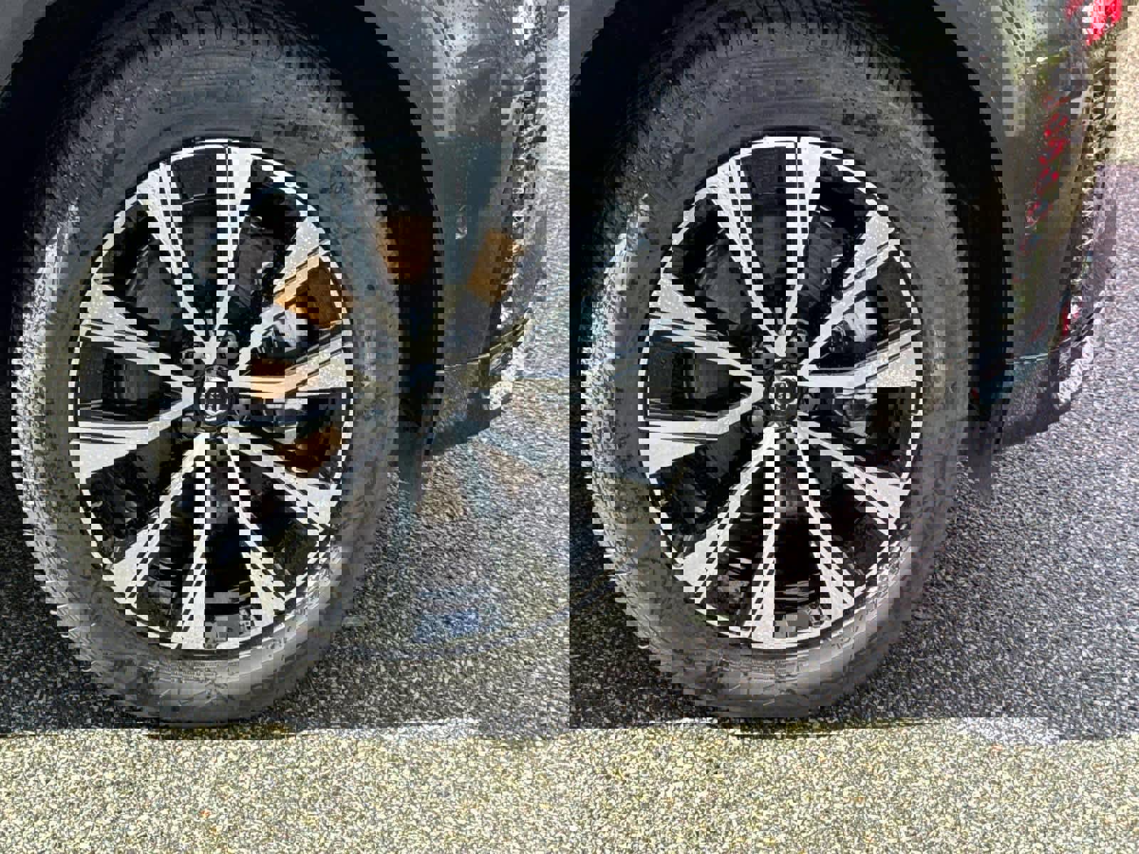 Used 2025 Volvo XC60 B5 Plus image 7