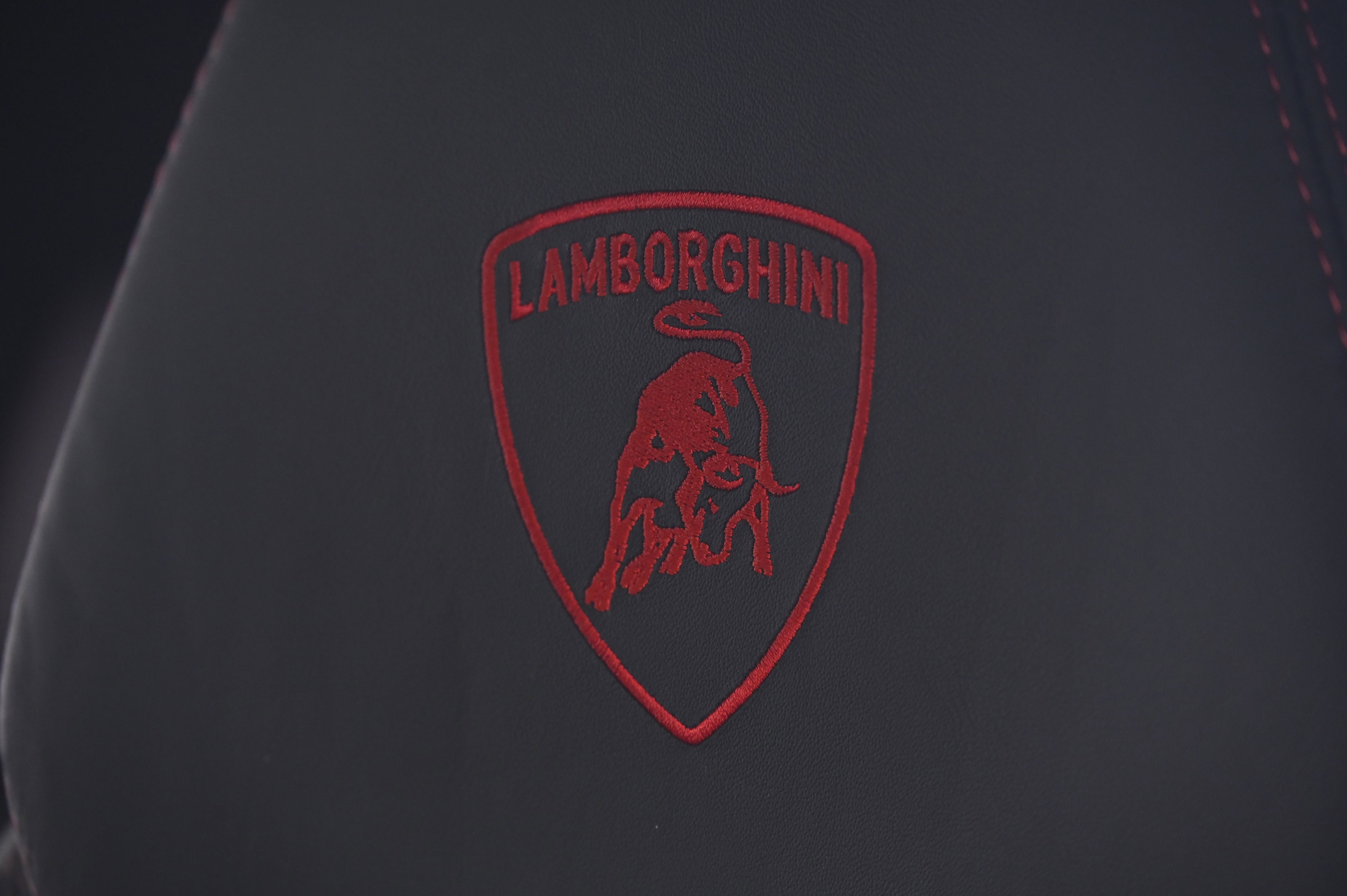 Used 2022 Lamborghini Urus image 31