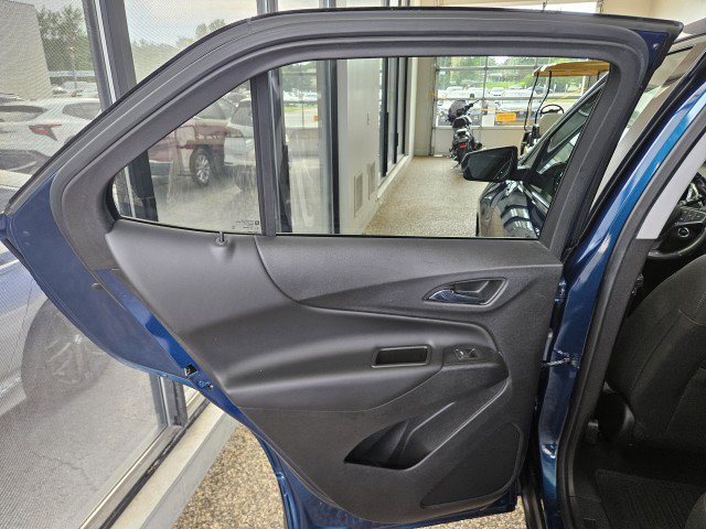 Used 2020 Chevrolet Equinox LT FWD image 16