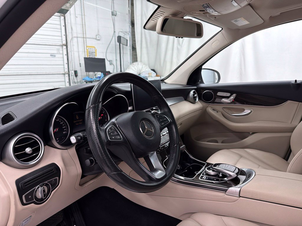 Certified 2016 Mercedes-Benz GLC 300 image 14