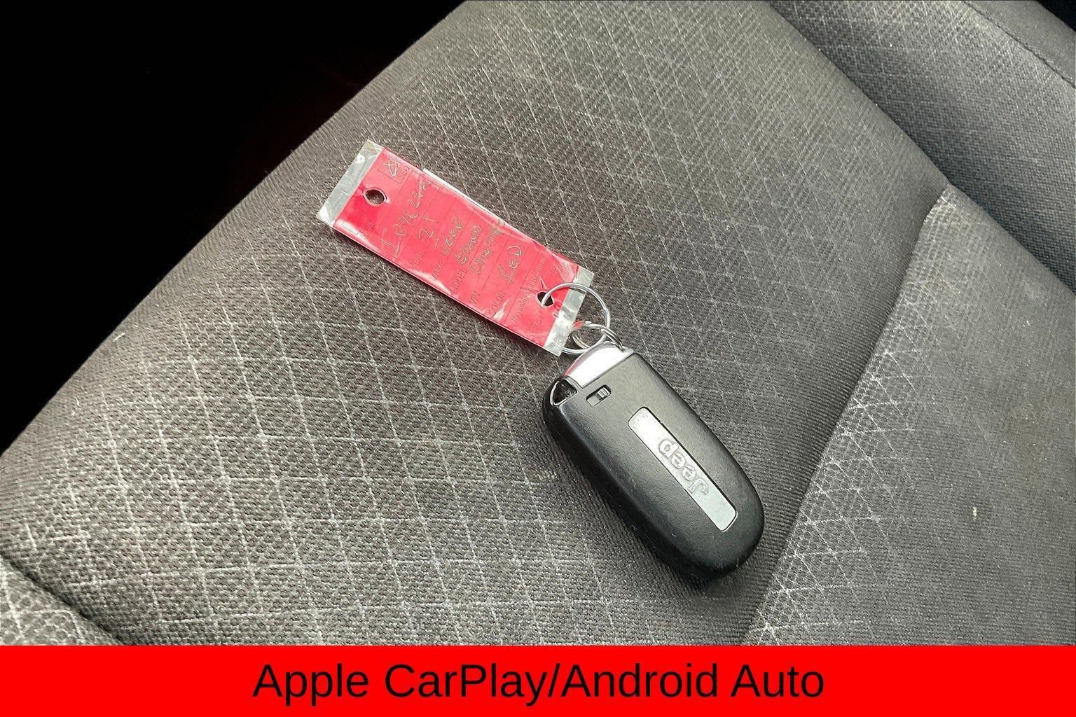 Used 2021 Jeep Grand Cherokee Laredo image 15