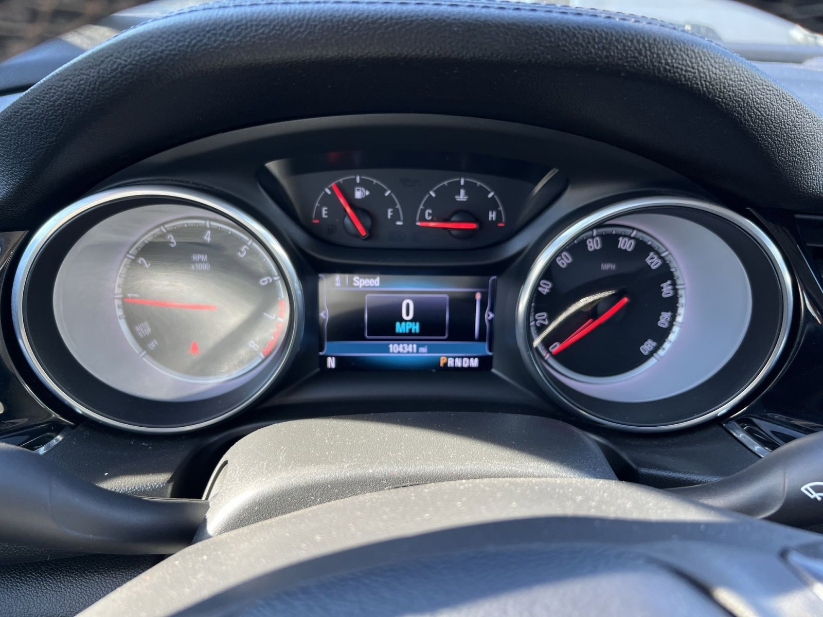 Used 2018 Buick Regal Essence w/ Driver Confidence Package #1 image 18