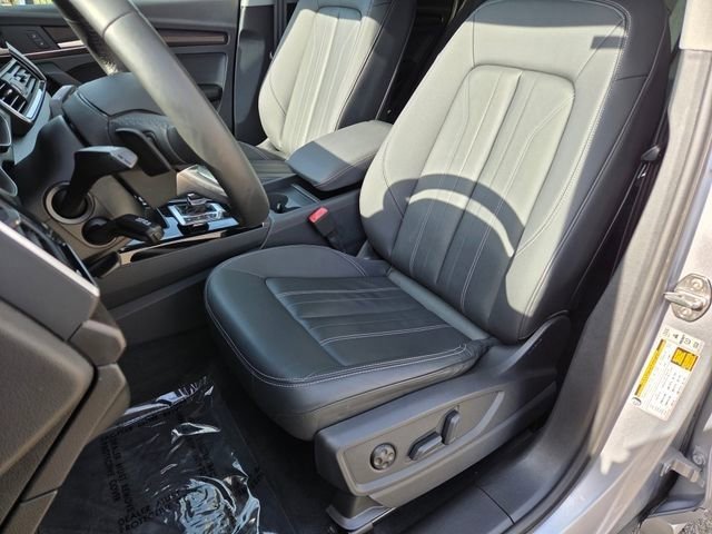 Used 2023 Audi Q5 2.0T Premium image 11
