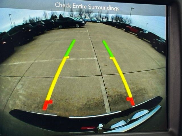 Certified 2019 RAM 1500 Classic SLT w/ Luxury Group image 21