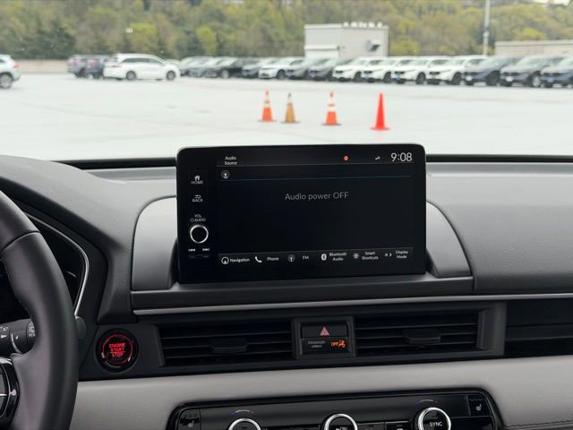 Certified 2025 Honda Pilot Touring image 19