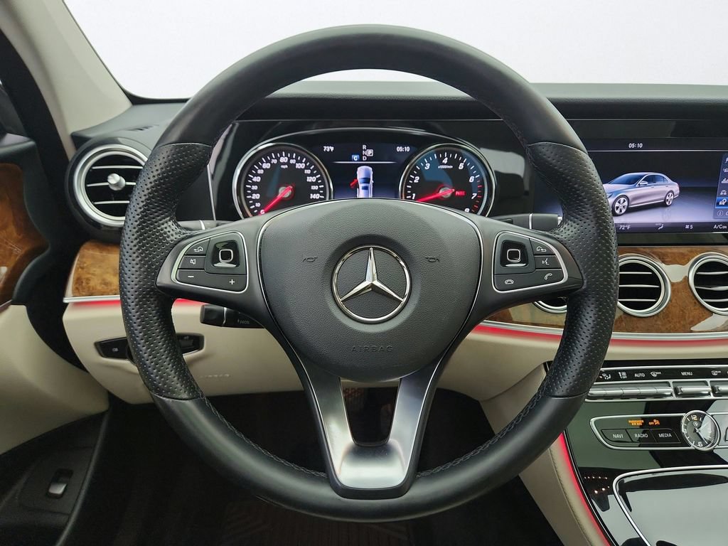 Used 2017 Mercedes-Benz E 300 4MATIC image 14