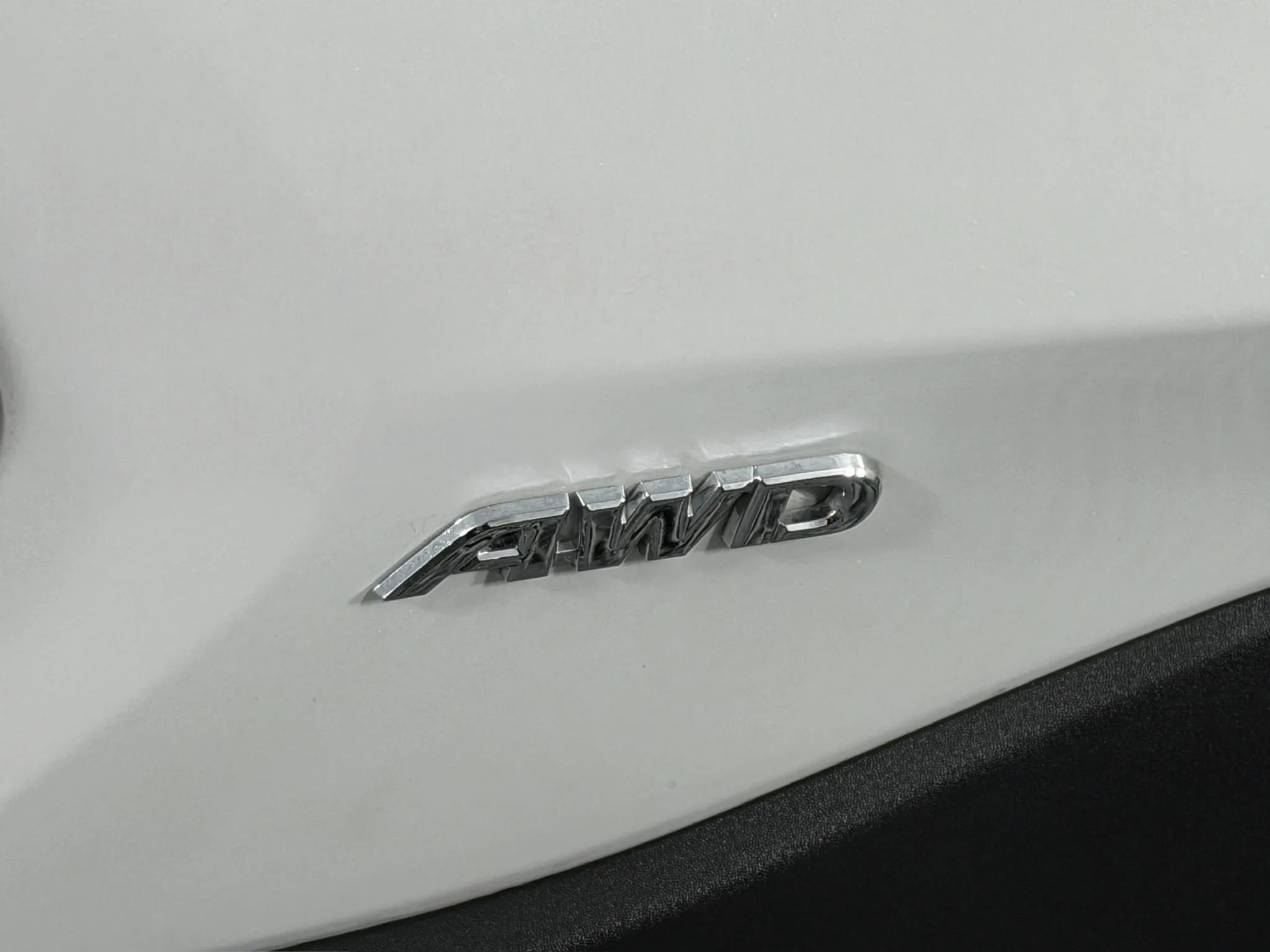 Used 2024 Toyota RAV4 Limited w/ Advanced Technology Package AWD/4WD image 21