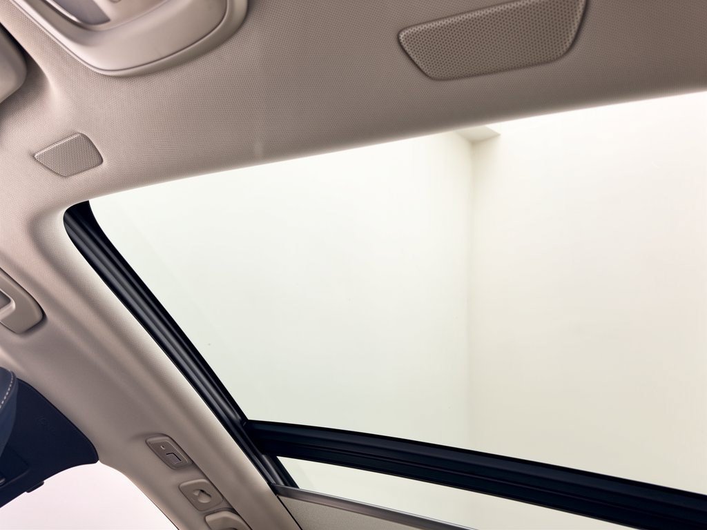 New 2027 Volvo XC60 B5 Ultra AWD/4WD image 27