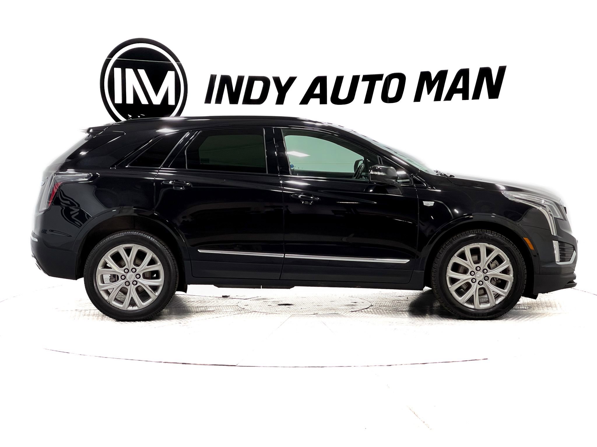 Used 2020 Cadillac XT5 Sportv w/ LPO, Floor Liner Package image 3