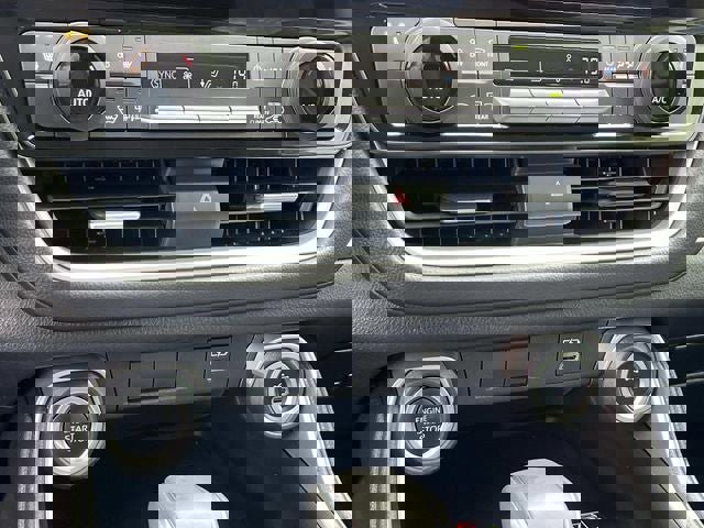 Used 2024 Toyota Grand Highlander XLE image 33