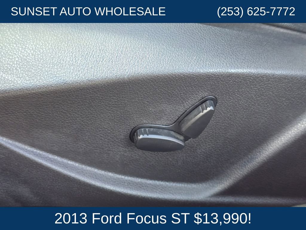 Used 2013 Ford Focus ST image 29