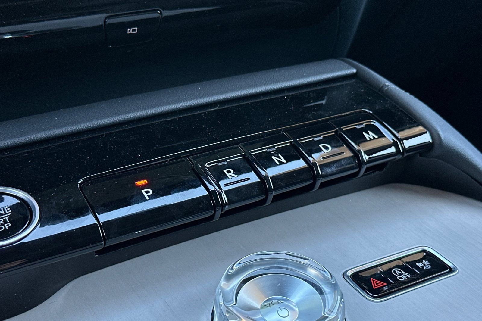 New 2026 Lincoln Navigator L Premier AWD/4WD image 22