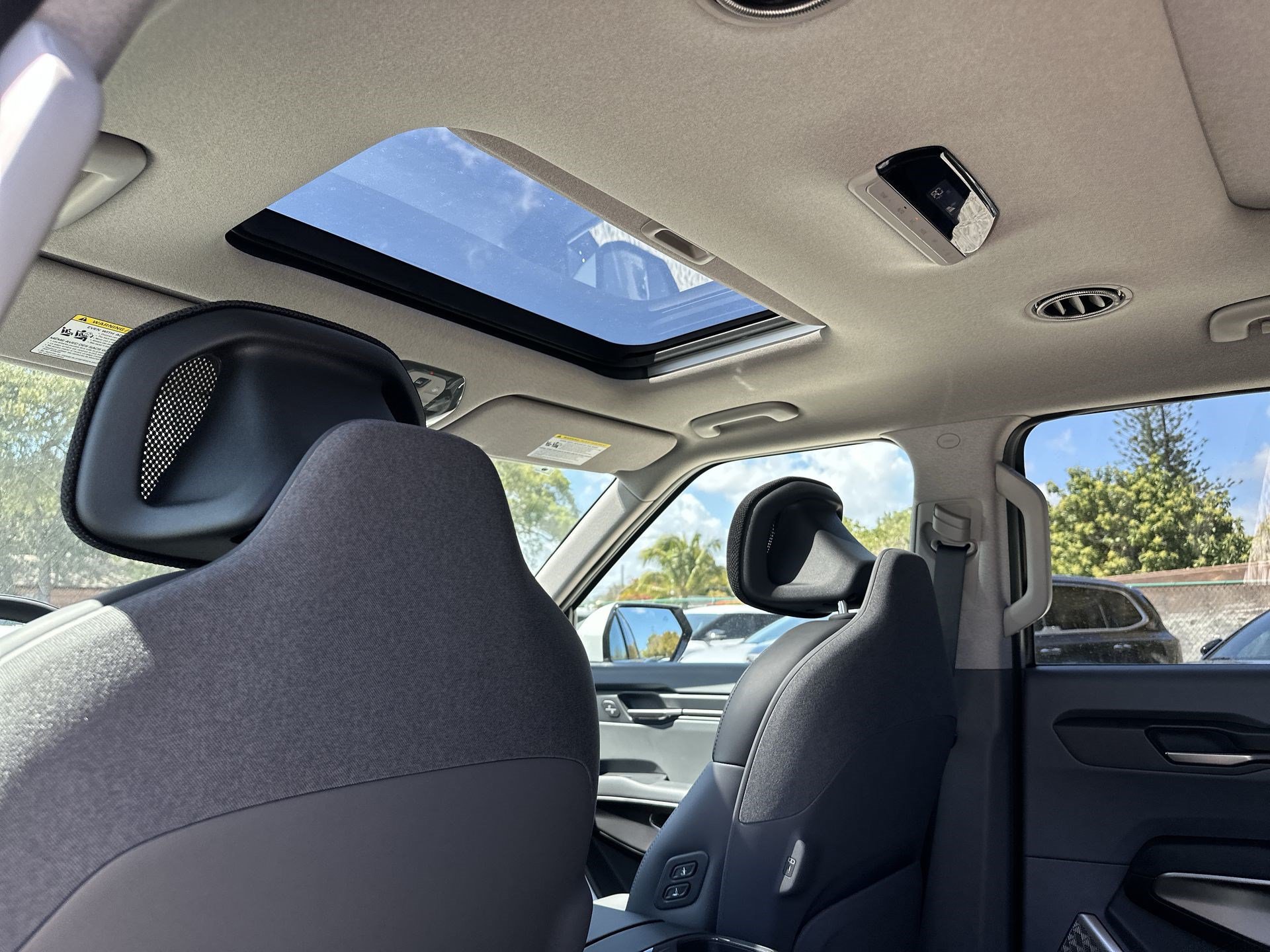 New 2026 Kia EV9 Wind AWD/4WD image 17