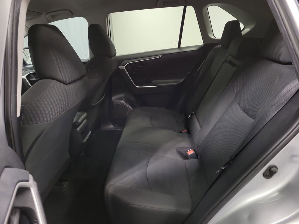 Used 2020 Toyota RAV4 LE image 23