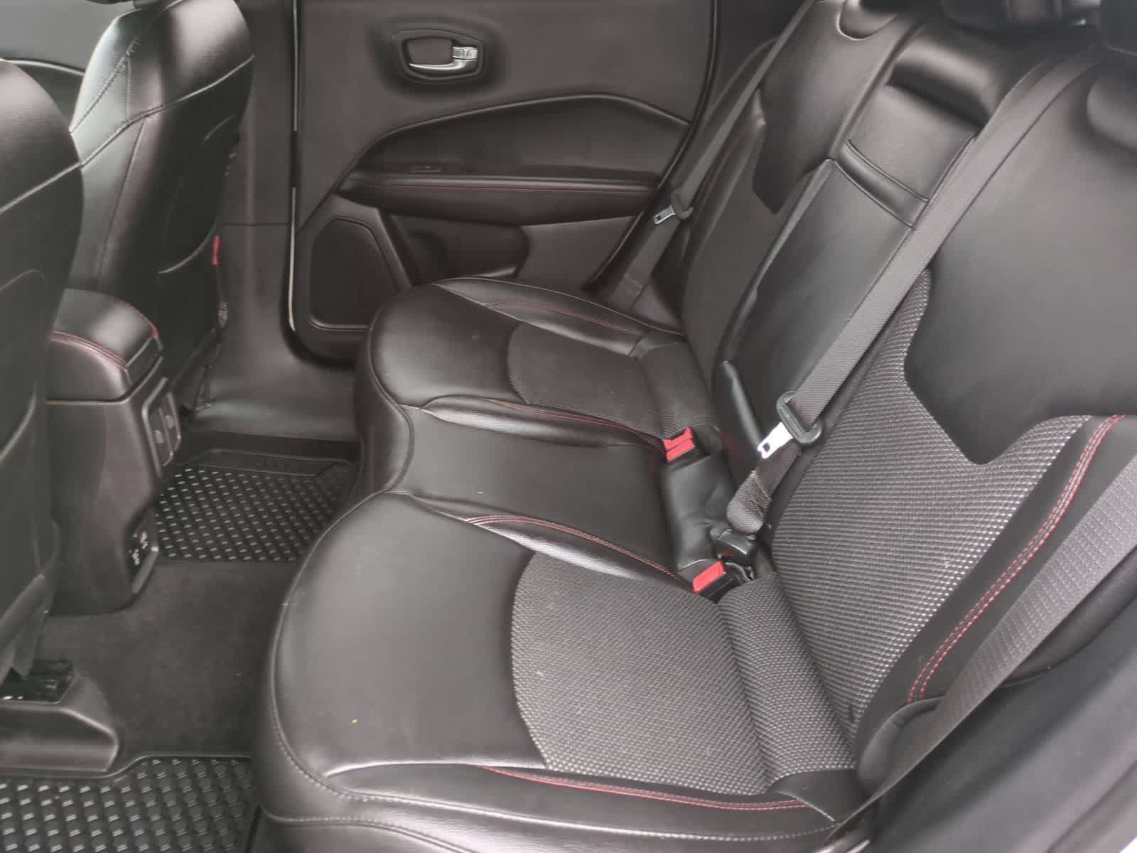 Used 2019 Jeep Compass Trailhawk AWD/4WD image 19