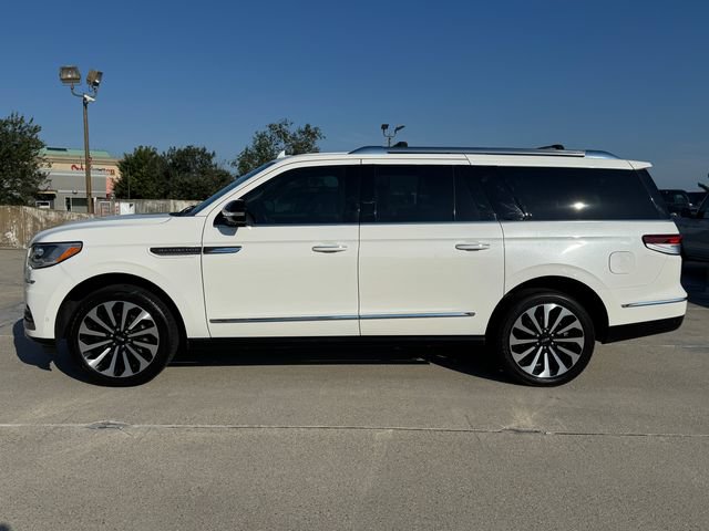 Used 2023 Lincoln Navigator L Reserve AWD/4WD image 8