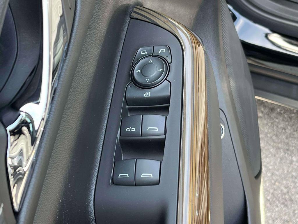 Certified 2023 GMC Acadia SLE w/ Driver Convenience Package AWD/4WD image 26