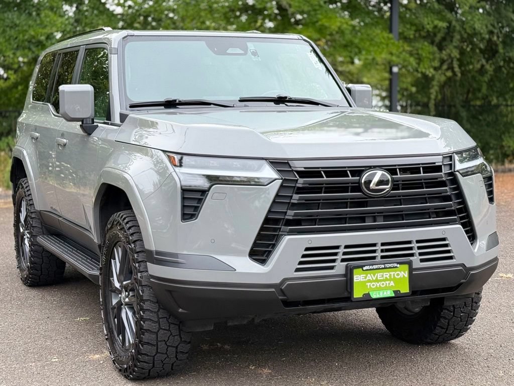 Used 2024 Lexus GX 550 w/ Cold Area Package AWD/4WD image 7