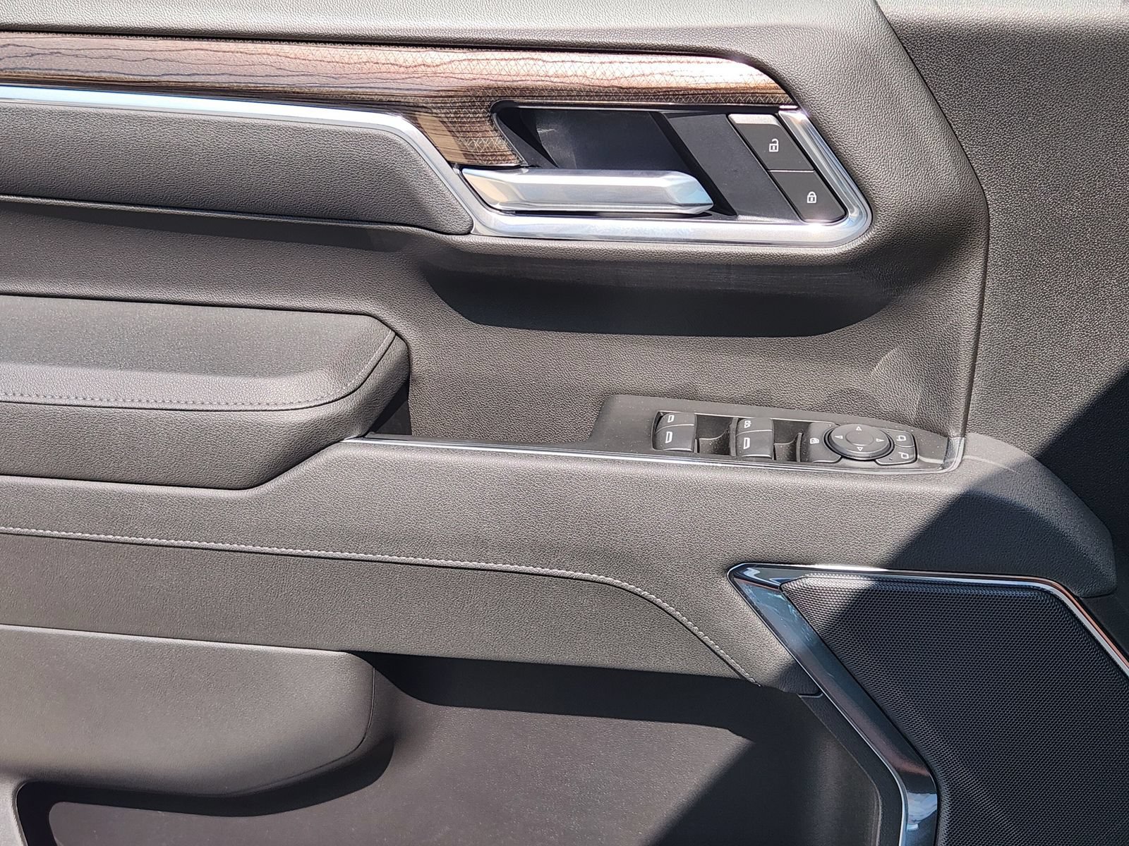 New 2026 Chevrolet Silverado 1500 LT AWD/4WD image 21