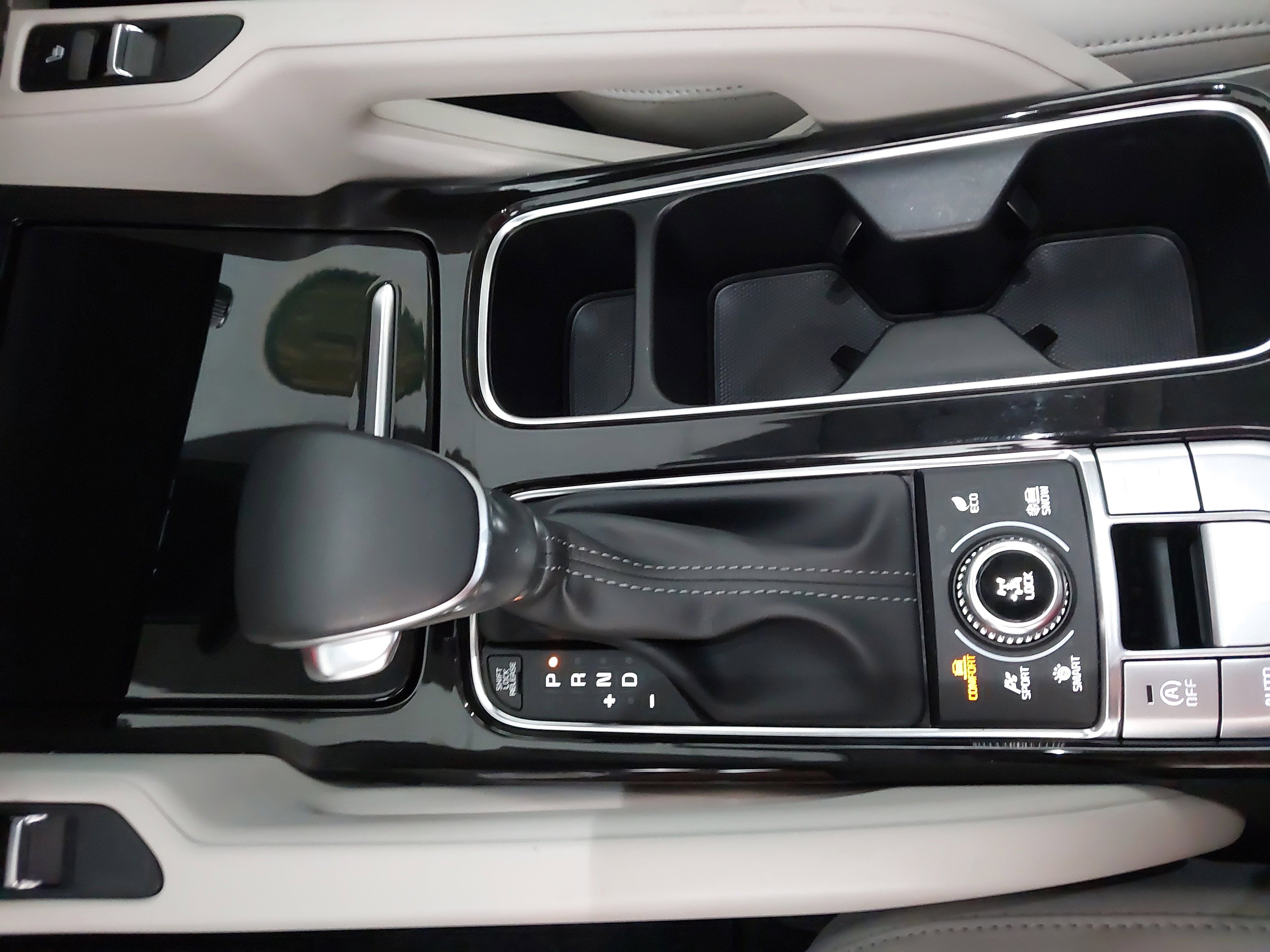 Used 2024 Kia Telluride S w/ S Sunroof Package image 22