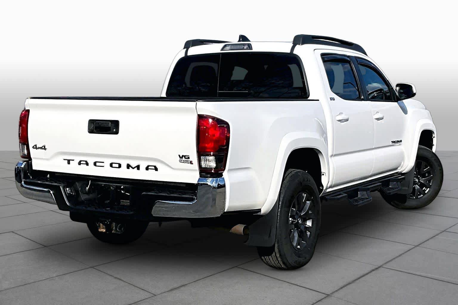 Used 2023 Toyota Tacoma SR5 AWD/4WD image 13