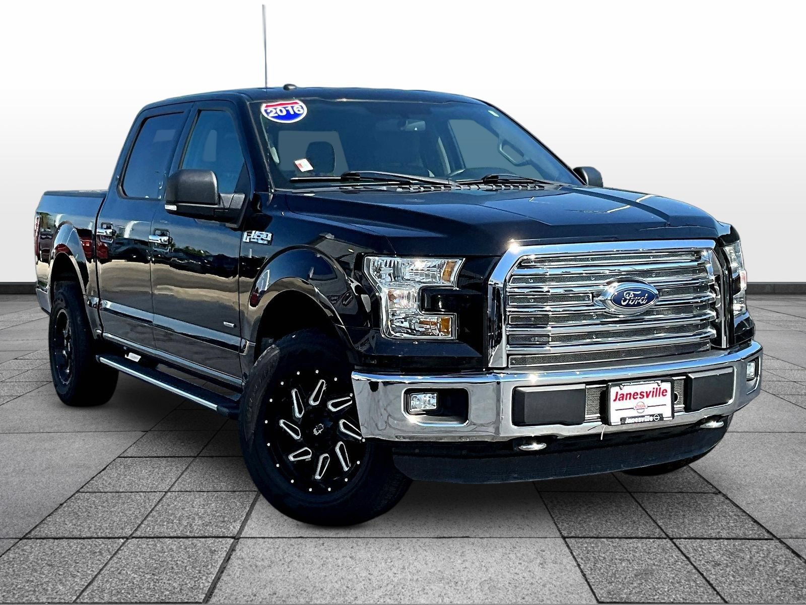 Used 2016 Ford F150 XLT w/ Equipment Group 302A Luxury